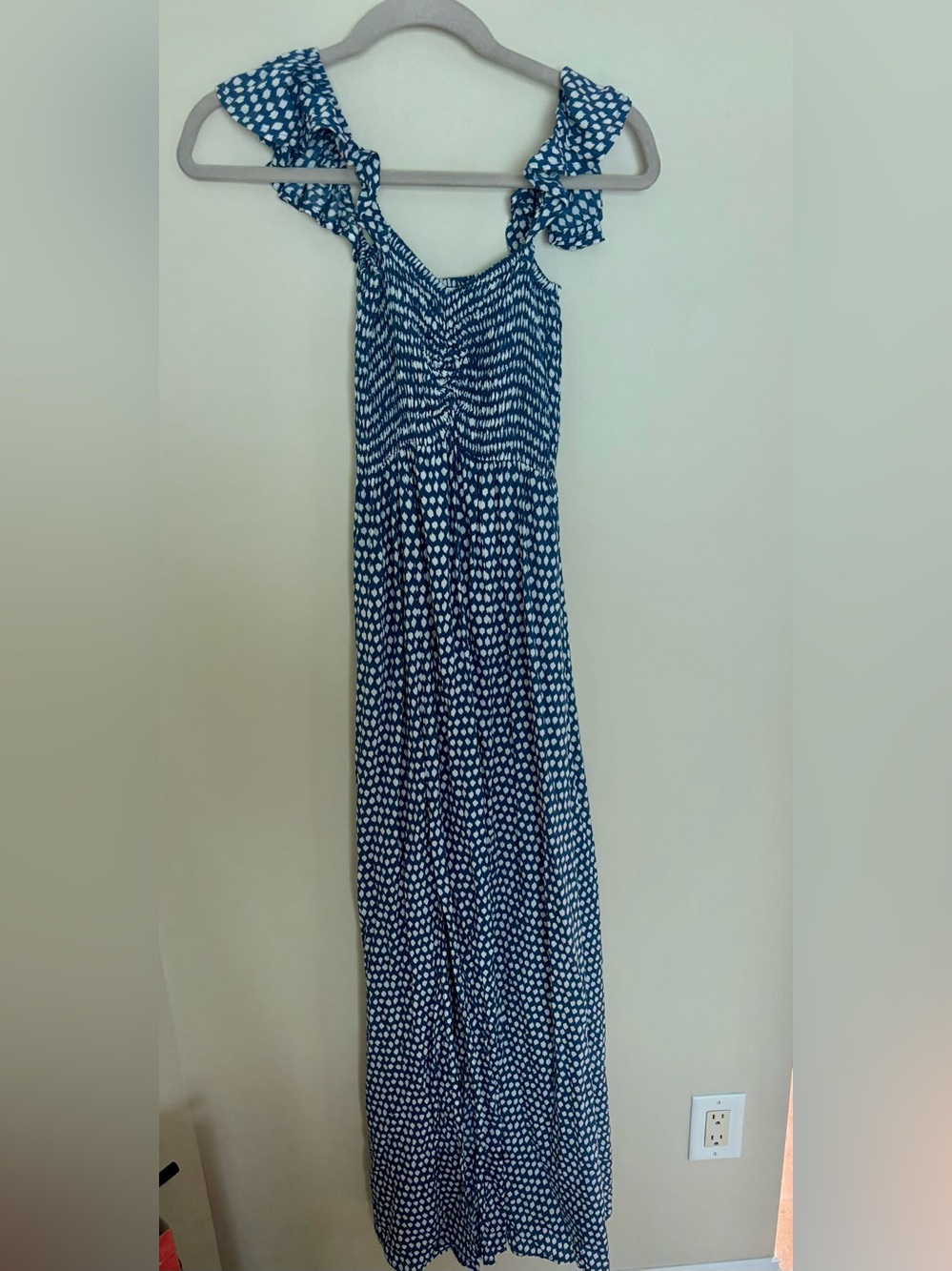 TIARE HAWAII Hollie Dot Printed Flowy Smocked Maxi SunDress OS Blue and White